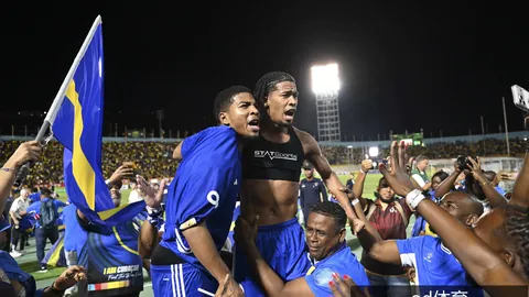 梅西戴帽！阿根廷2-1逆转晋级！